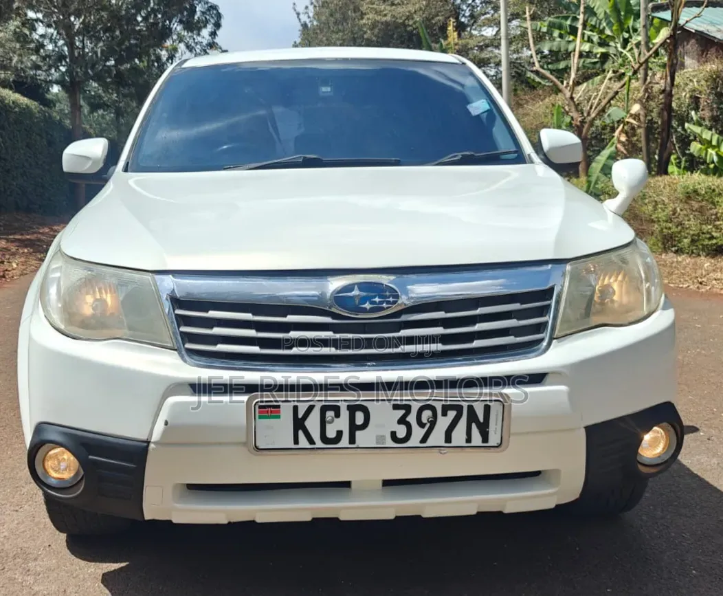 Subaru Forester 2014 Off white