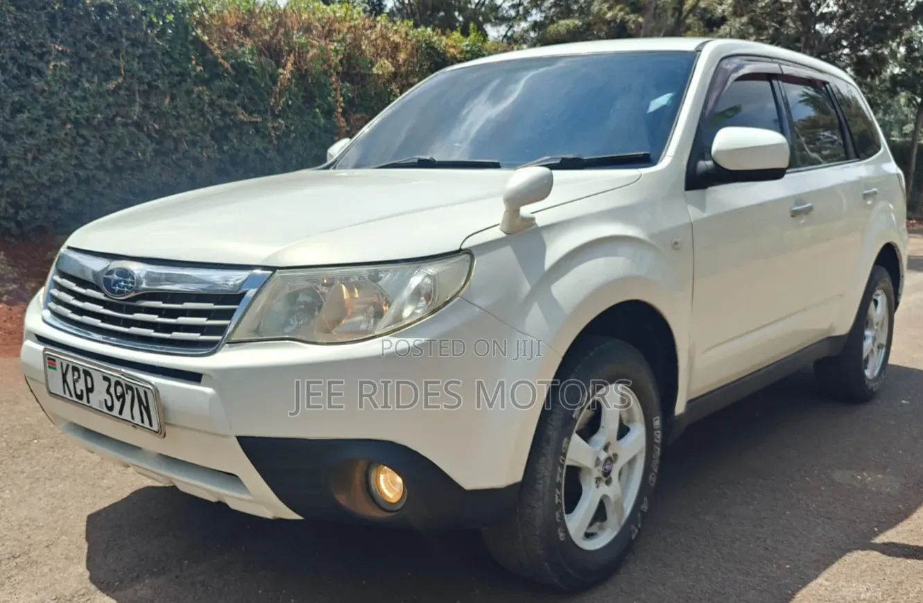Subaru Forester 2014 Off white