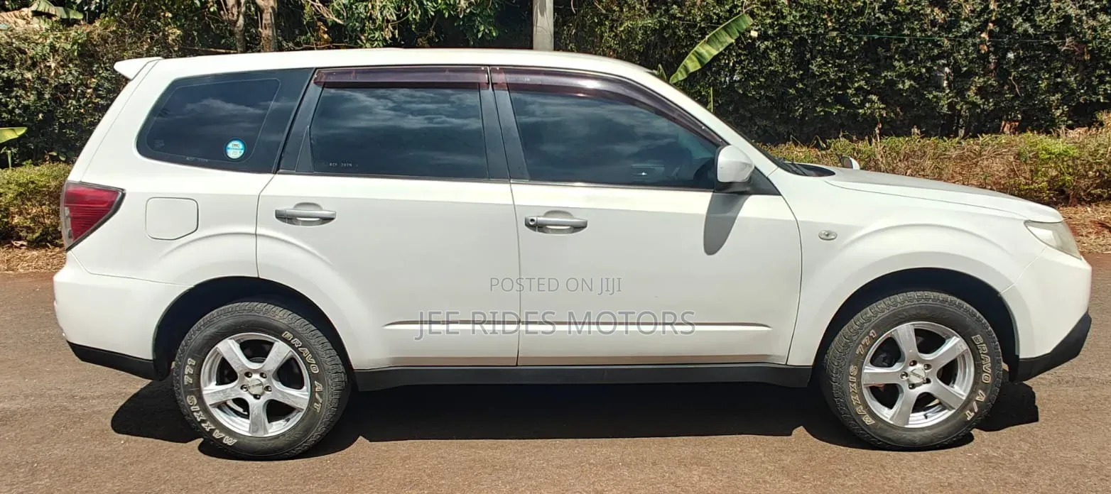 Subaru Forester 2014 Off white