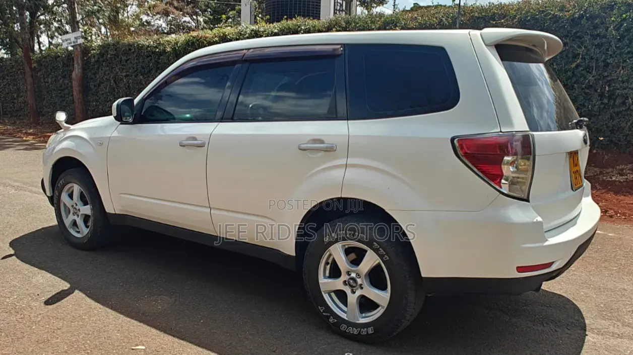 Subaru Forester 2014 Off white