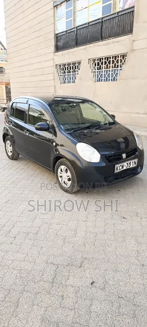 Toyota Passo 2012 Black