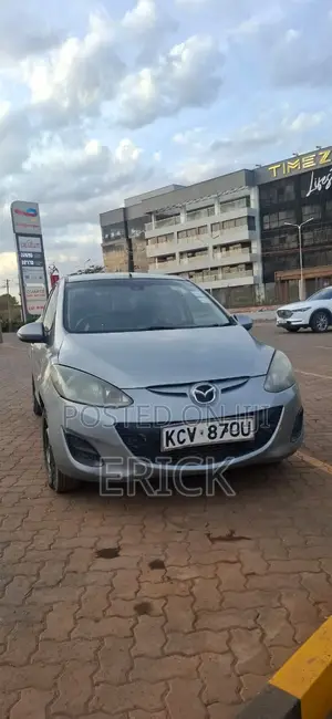 Mazda Demio 2013 Silver