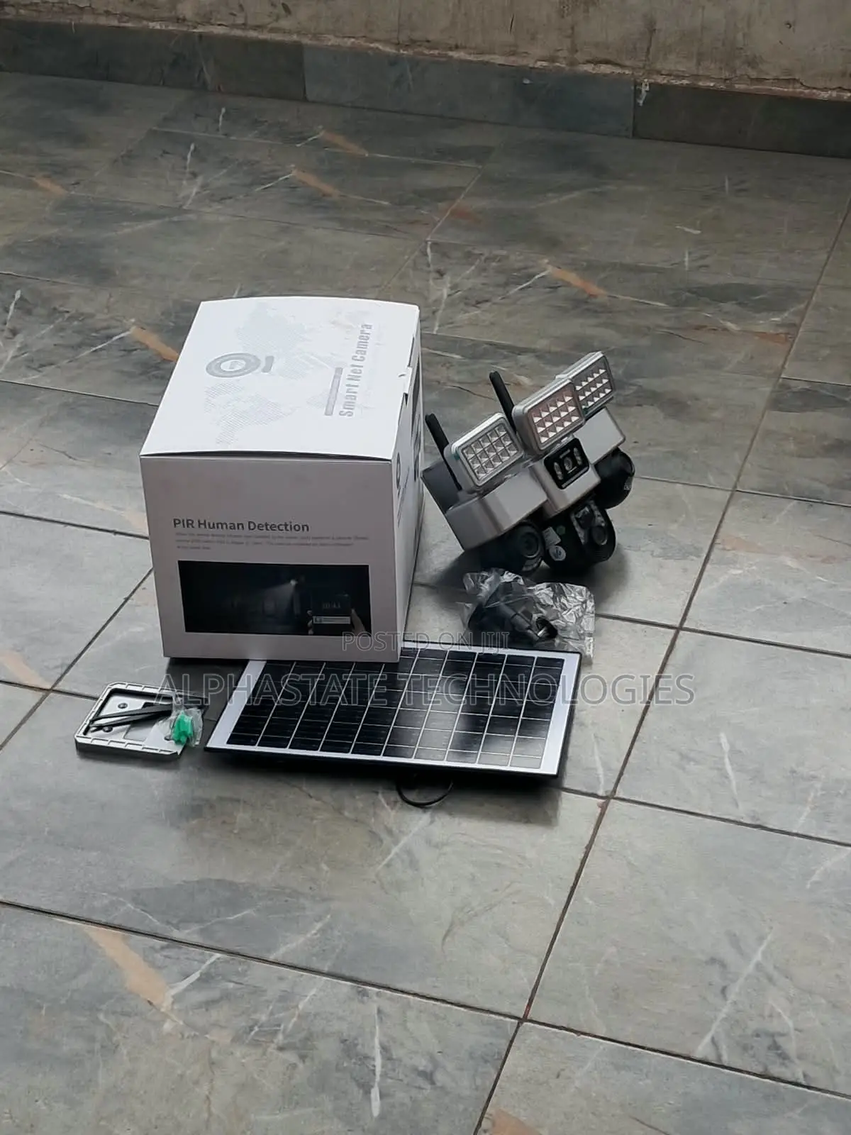 VTS 30 Smart 4G Solar Security Camera With Night Vision