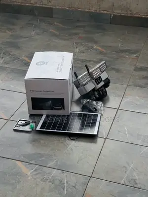 VTS 30 Smart 4G Solar Security Camera With Night Vision