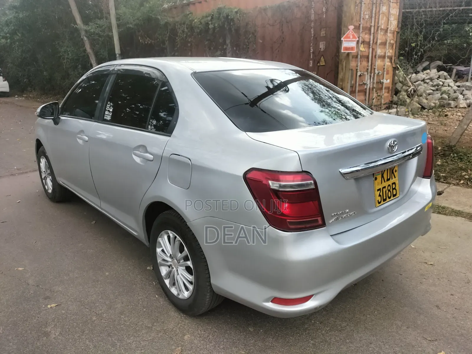 Toyota Axio 2015 Silver