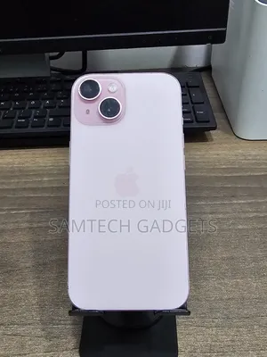Apple iPhone 15 128 GB Pink