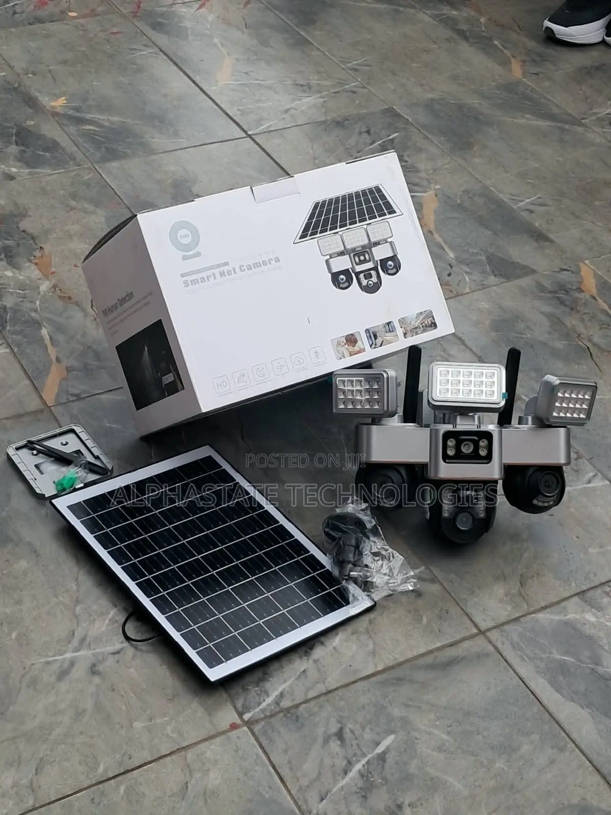 VTS 30 4G Wireless CCTV Camera With Three Cameras and Floodlights