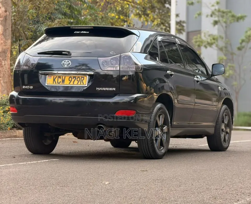 Toyota Harrier 2.4 4WD 2012 Black