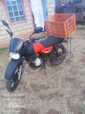 Bajaj Boxer 150 UG 2023 Red