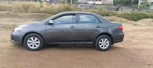 Toyota Corolla 2012 Gray
