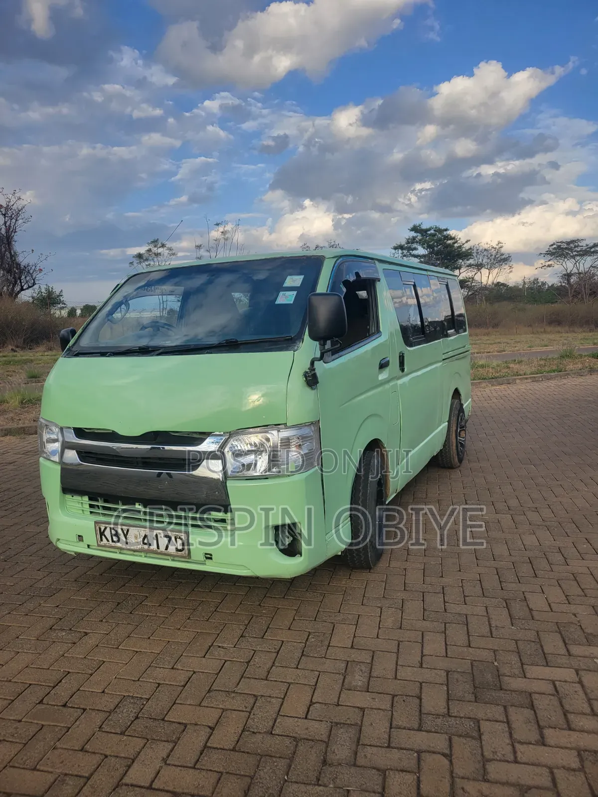 Toyota HiAce 2009 Green