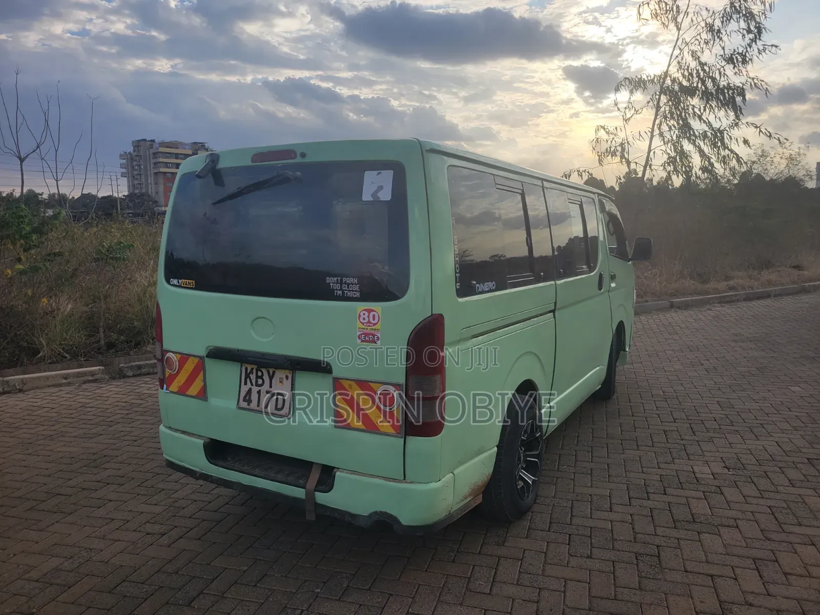 Toyota HiAce 2009 Green