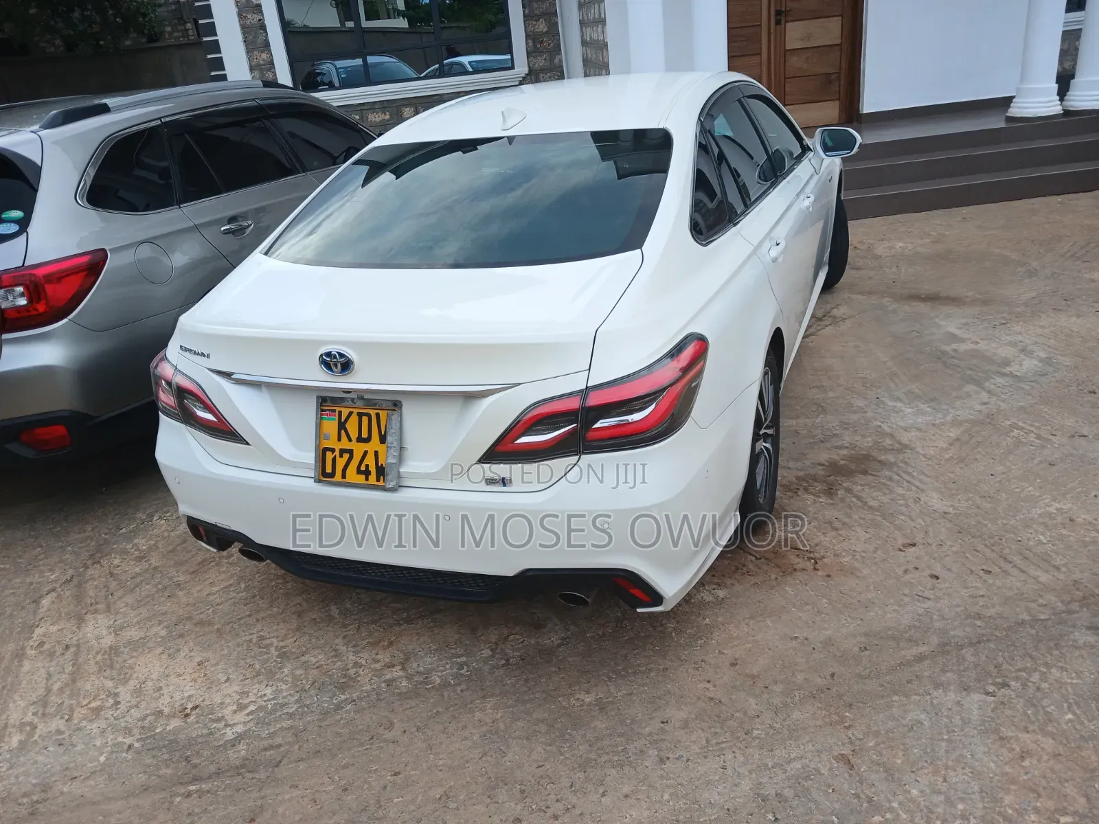 Toyota Crown 2018 Beige