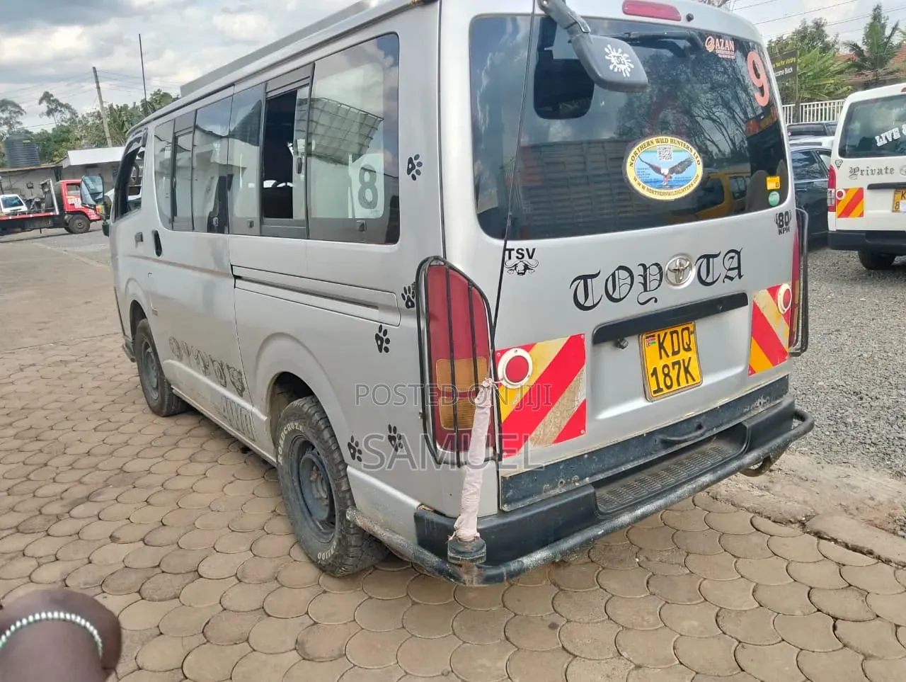Toyota HiAce 2017 Silver