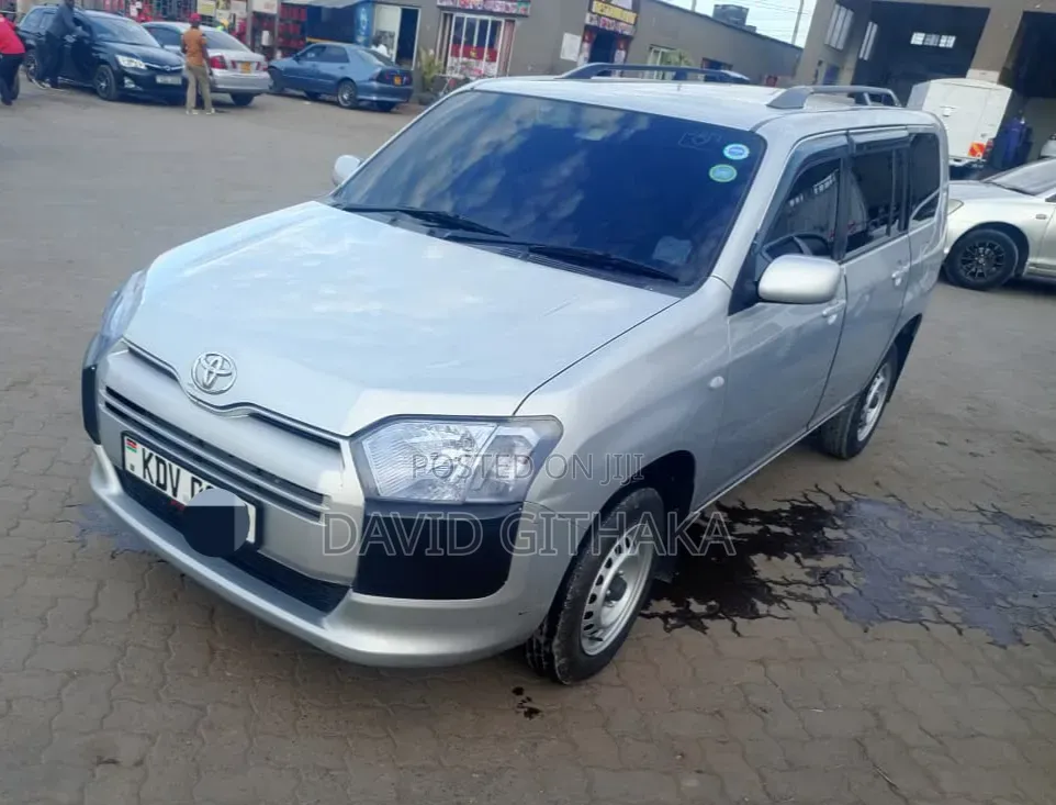 Toyota Succeed 2019 Silver