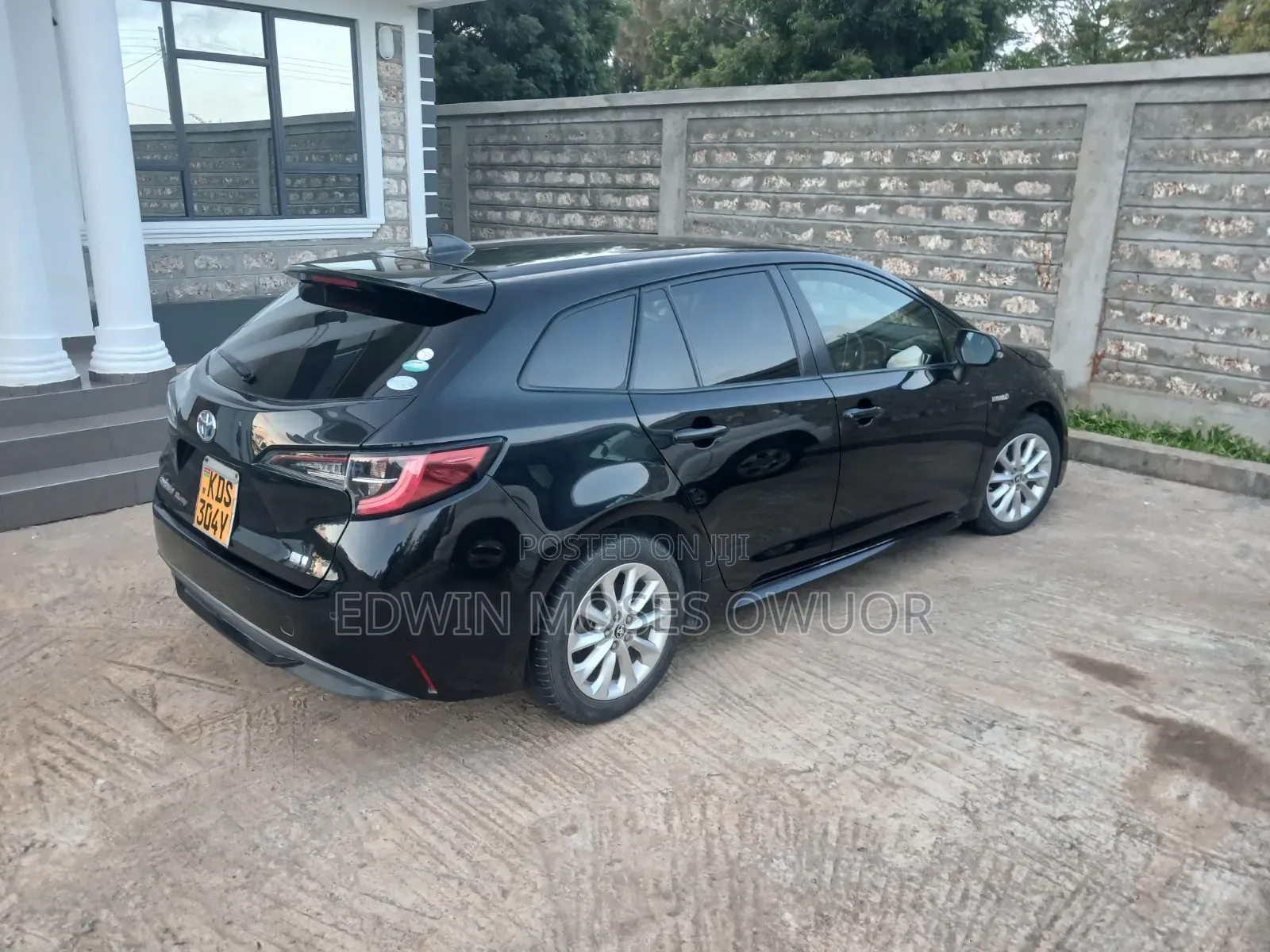 Toyota Corolla Touring 2019 Black