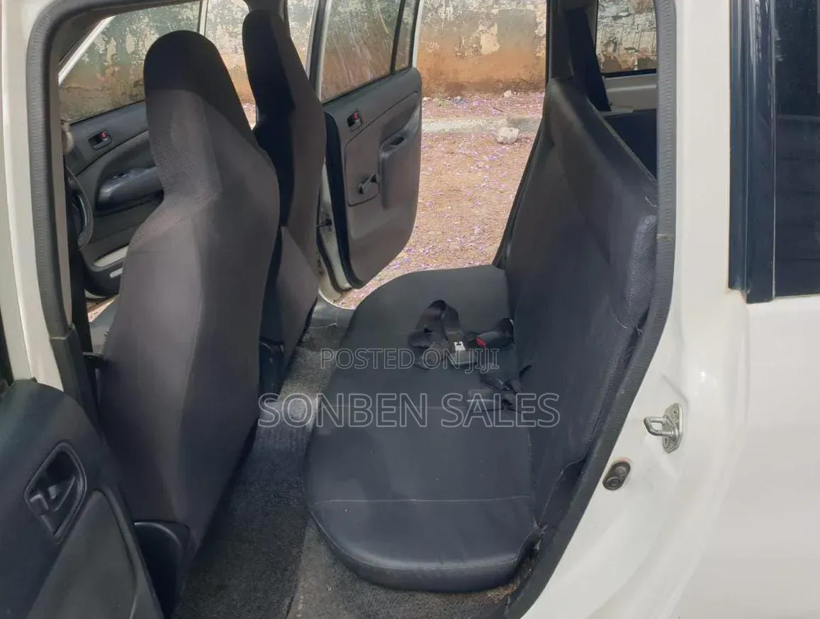 Toyota Probox 2013 White