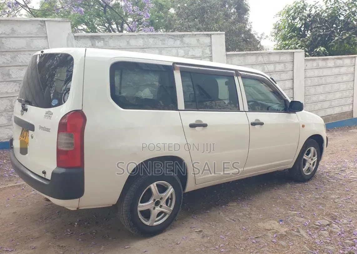 Toyota Probox 2013 White