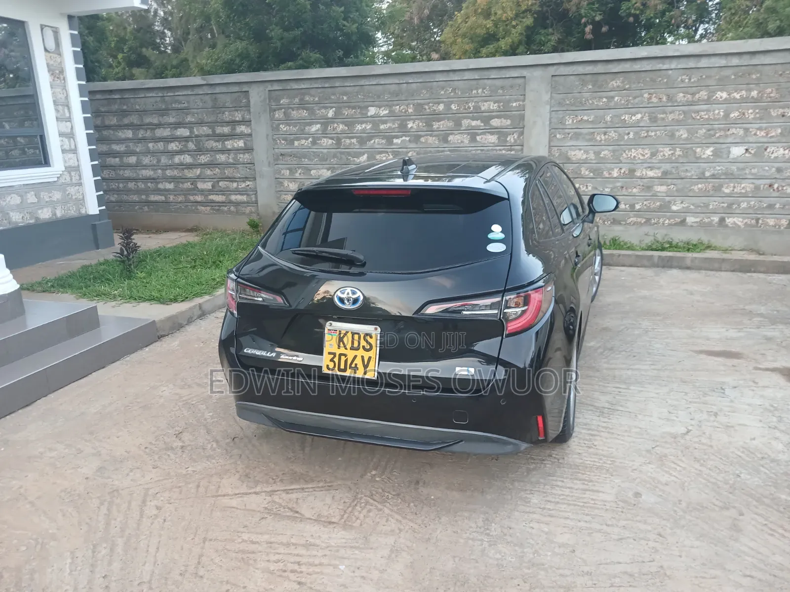 Toyota Corolla Touring 2019 Black
