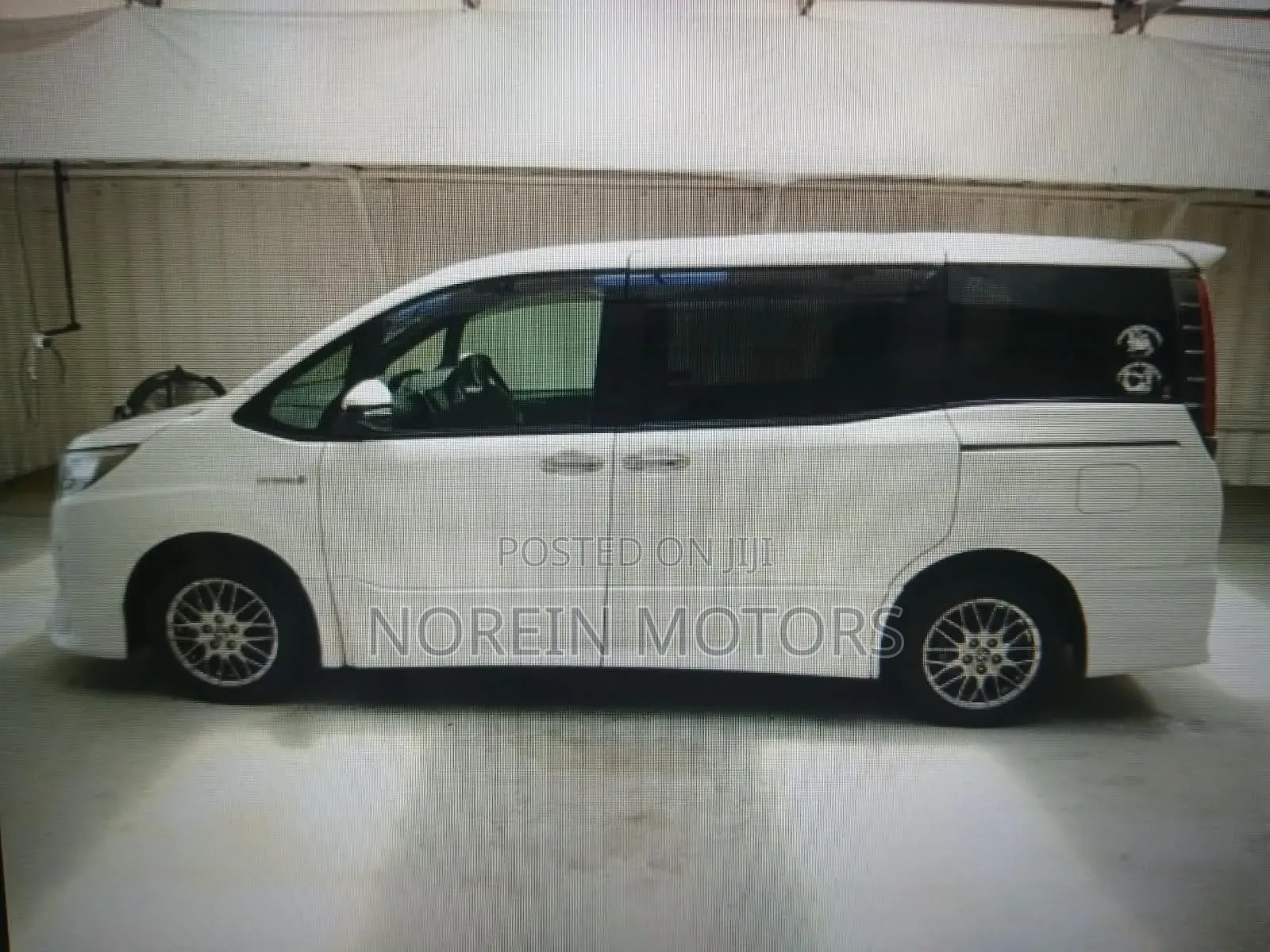 Toyota Noah 2020 Pearl