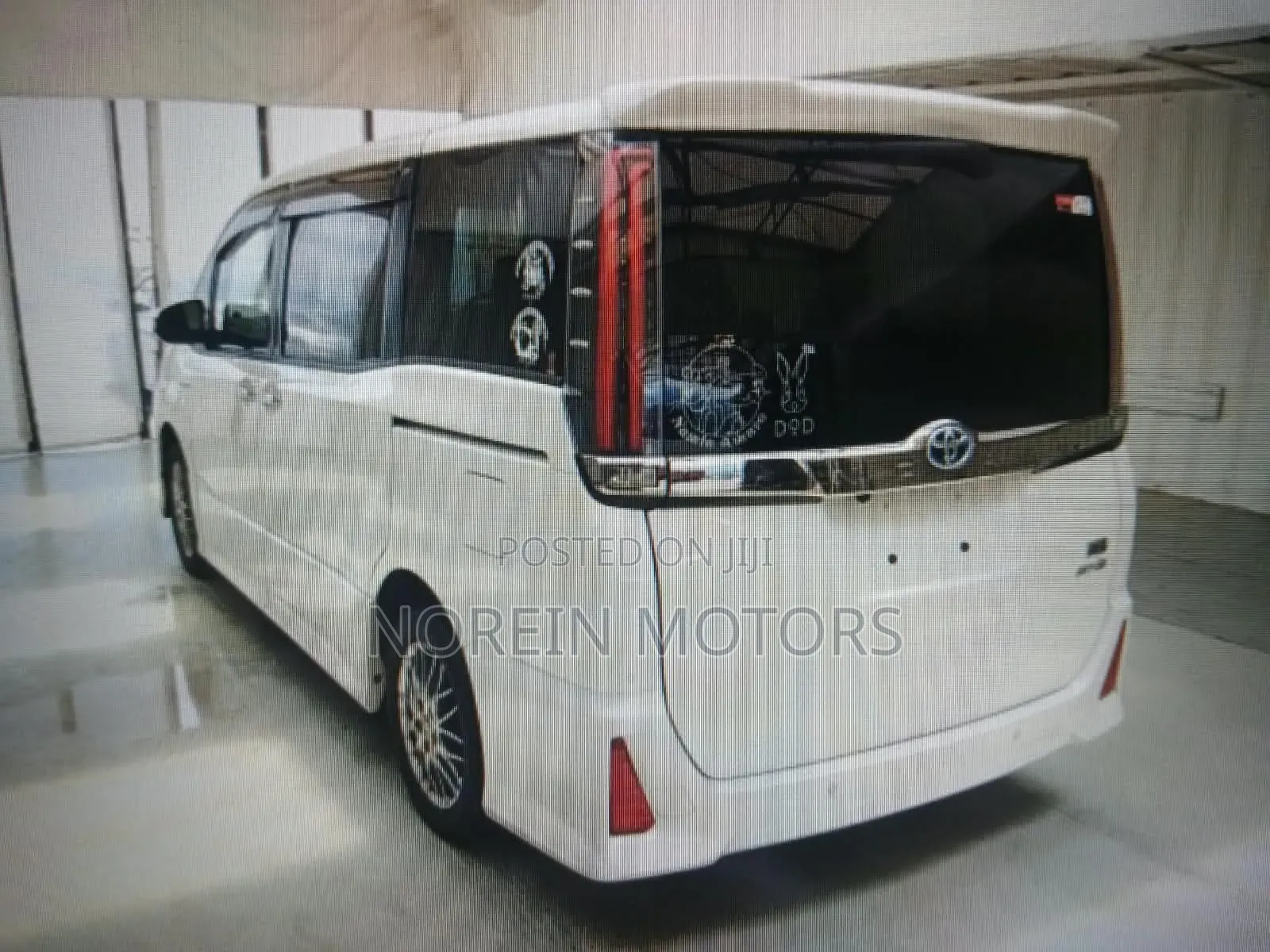 Toyota Noah 2020 Pearl