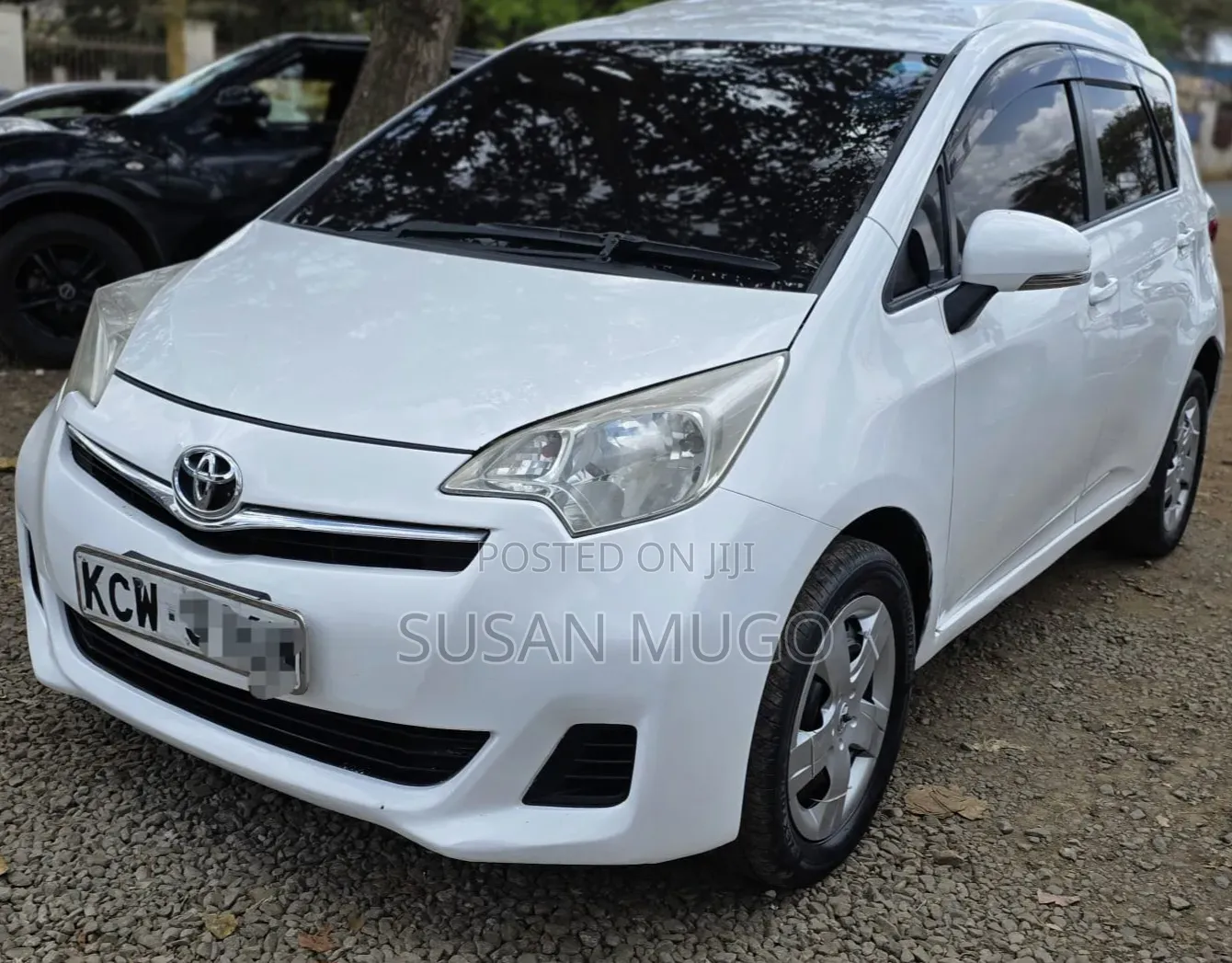 Toyota Ractis 2012 White