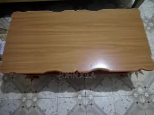 Stylish Wooden Coffee Table With Storage Shelf