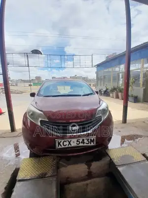 Nissan Note 2012 Red