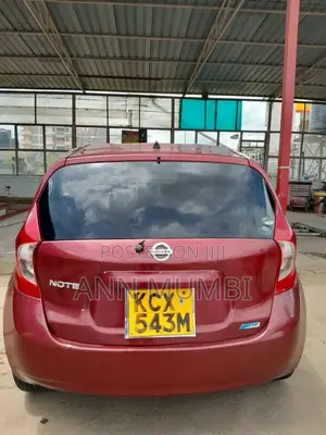 Nissan Note 2012 Red
