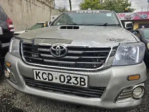 Toyota Hilux 2008 Silver