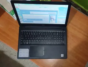 Laptop Dell Latitude 5300 4GB Intel Core i3 SSD 256GB