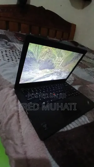 Laptop Lenovo ThinkPad T490s 8GB Intel Core i5 SSHD (Hybrid) 256GB