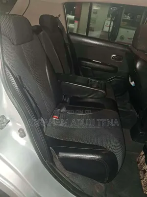 Nissan Tiida 2011 Gray