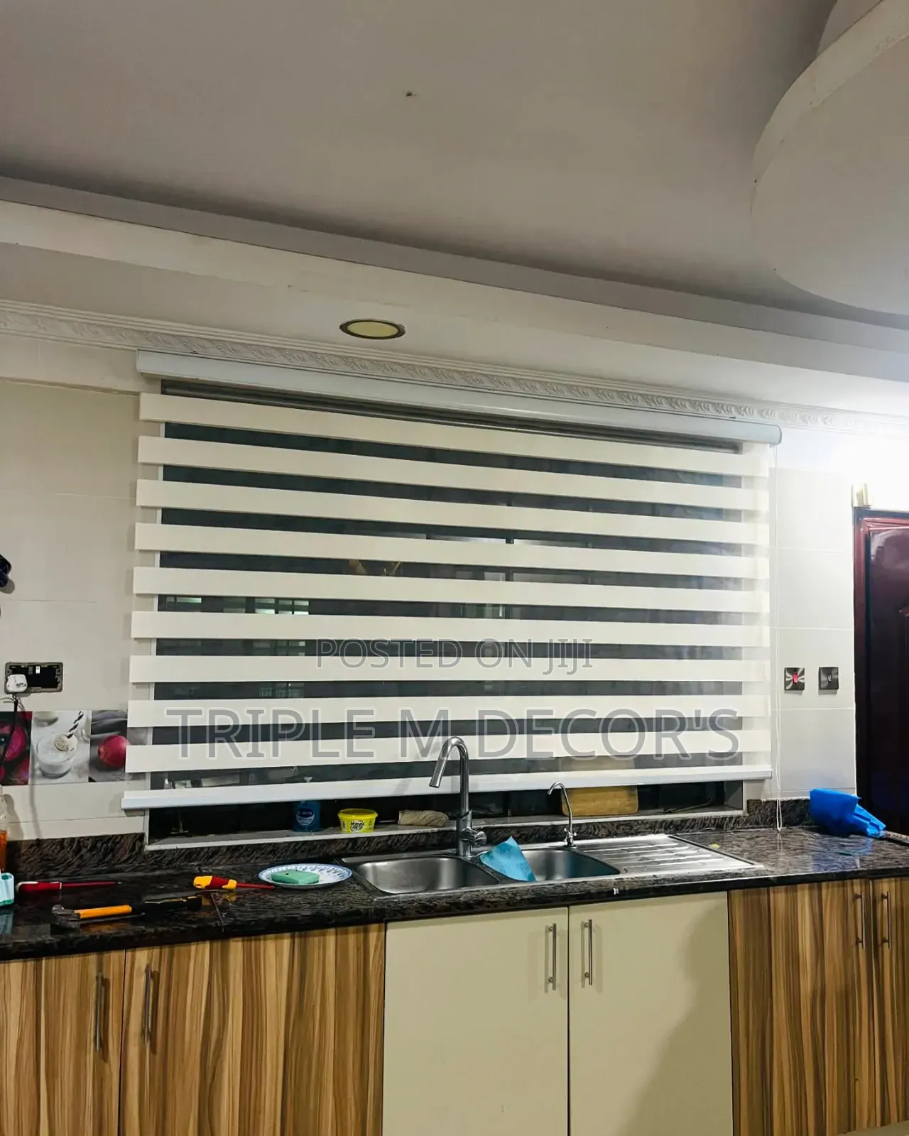 Well-Finished Roller Blinds | Durable | Perfect for Modern Spaces