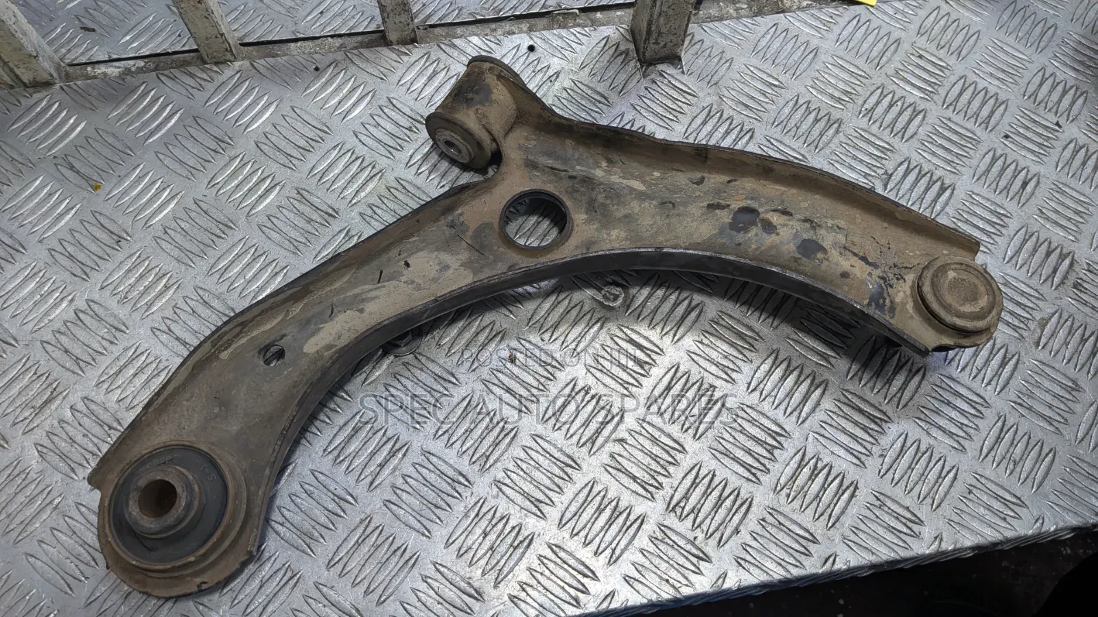Complete Arm Suzuki Alto New Model