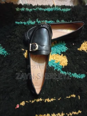 Shoe Collection Empire