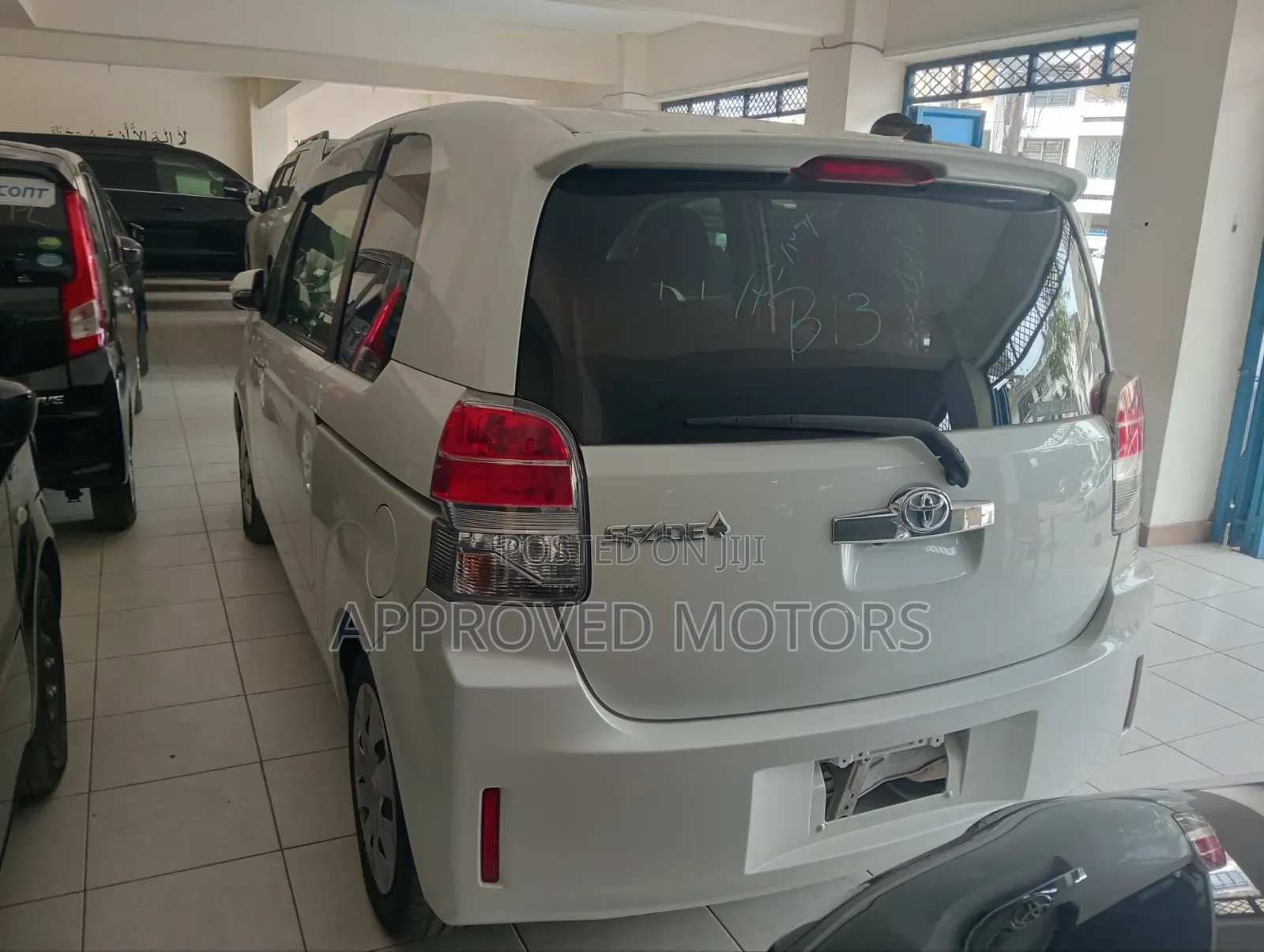 Toyota Spade 2019 White