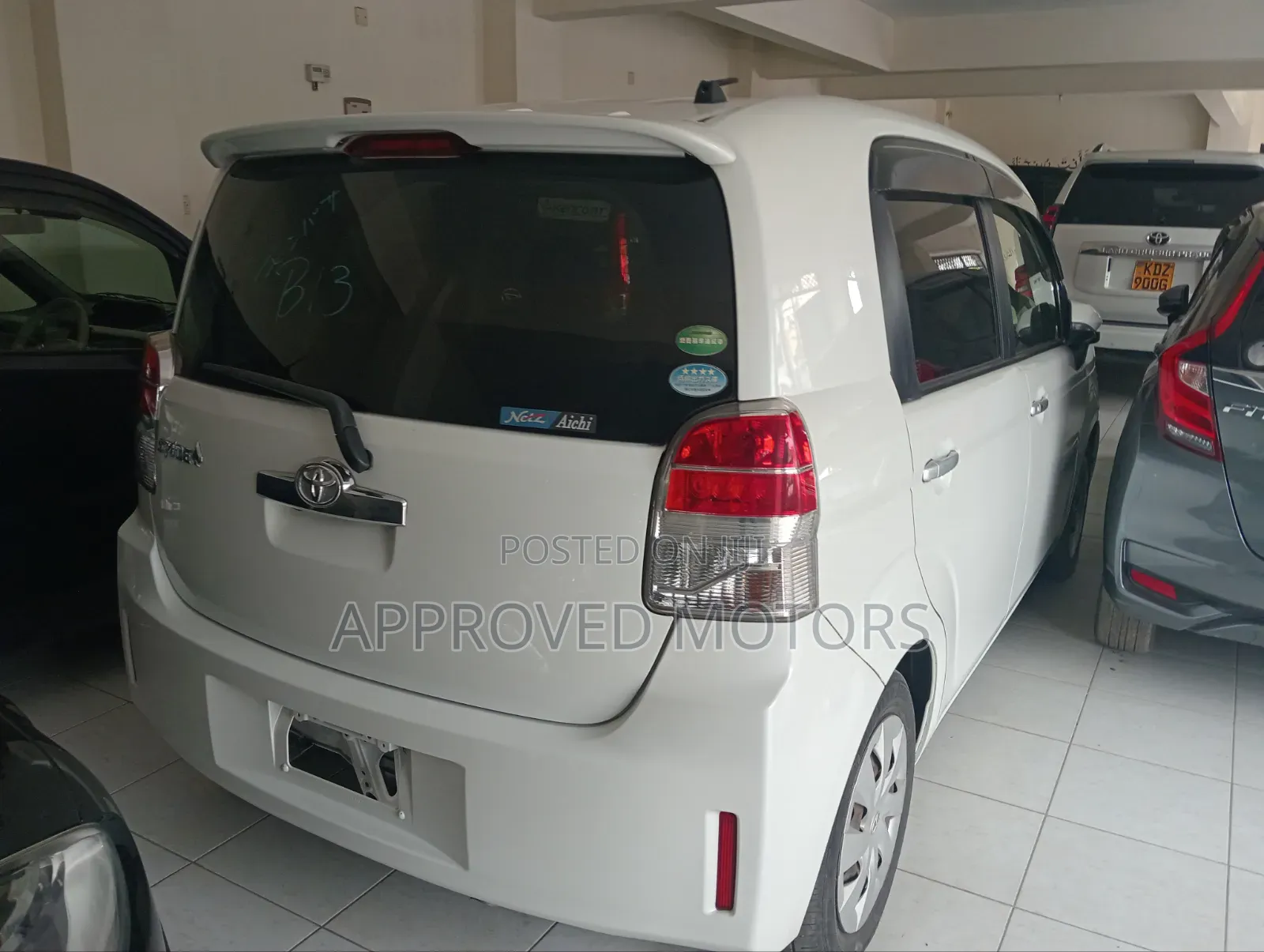 Toyota Spade 2019 White