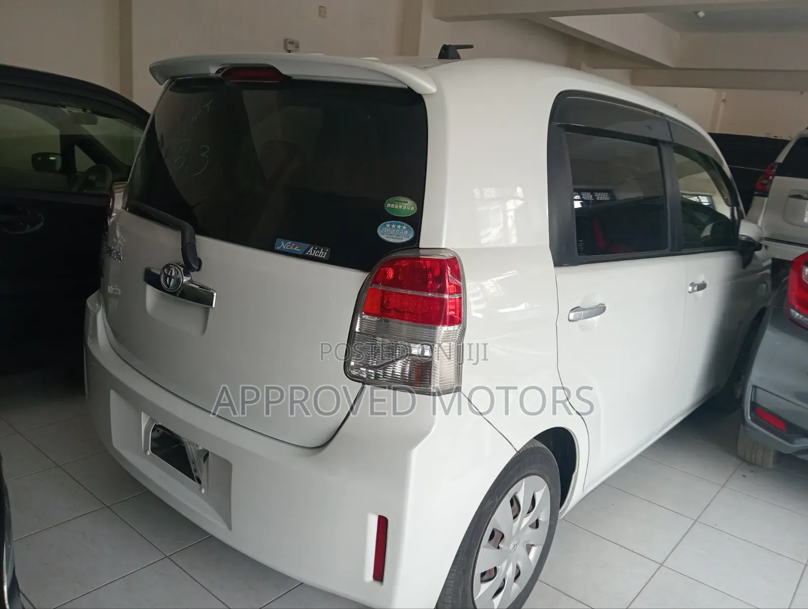 Toyota Spade 2019 White