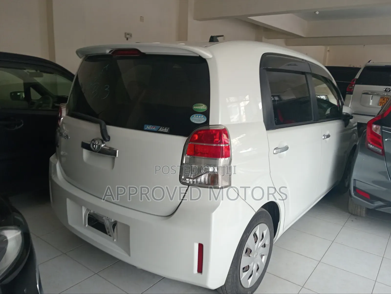 Toyota Spade 2019 White