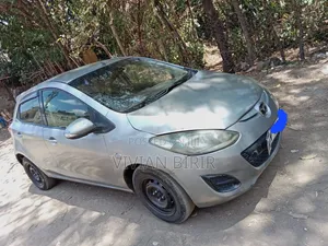 Mazda Demio 2012 Gray