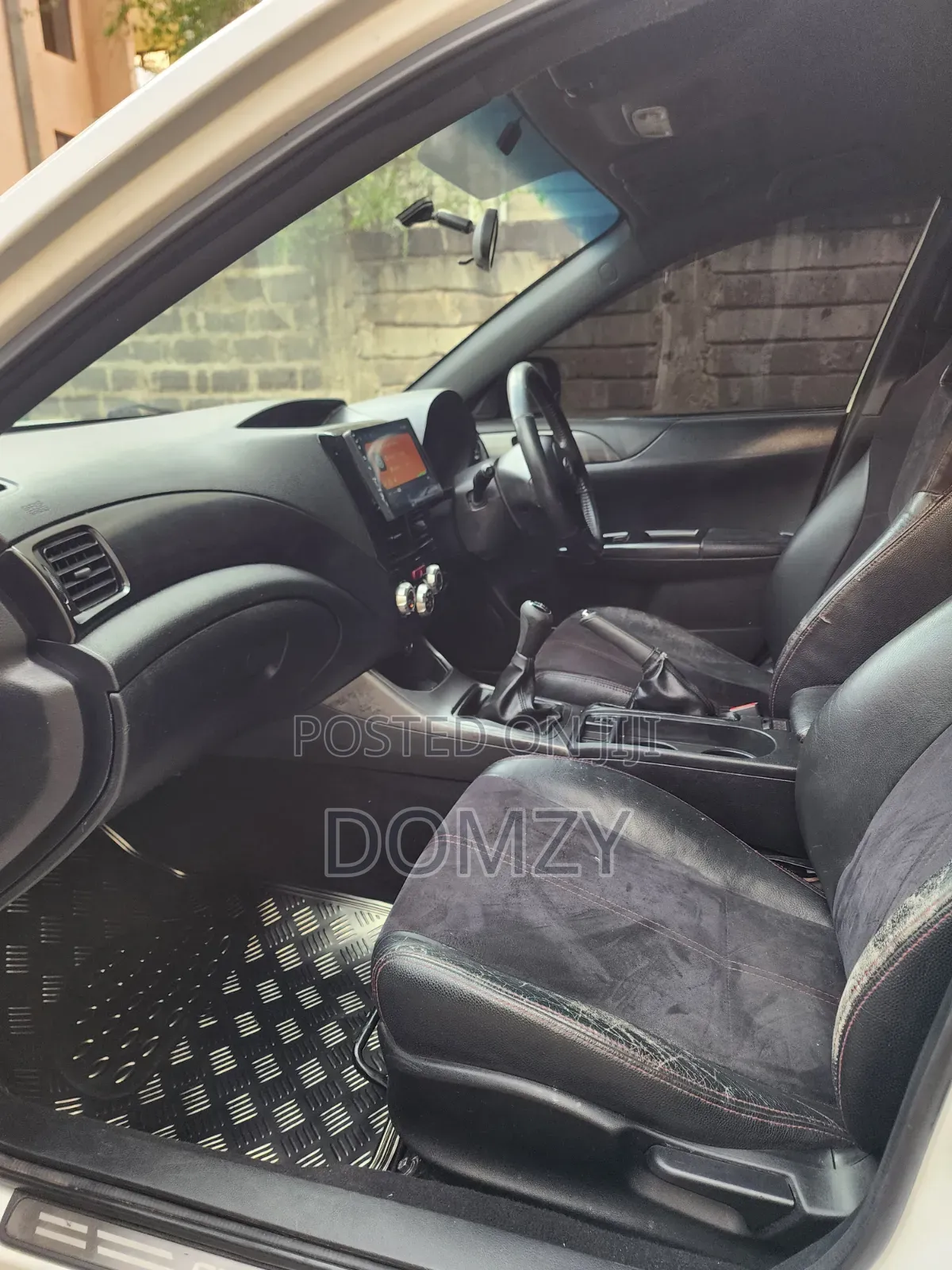 Subaru Impreza 2.0 2011 White