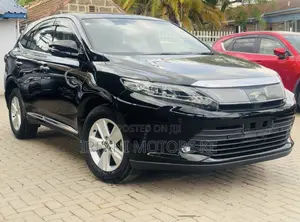 Toyota Harrier 2.0 2020 Matt Black