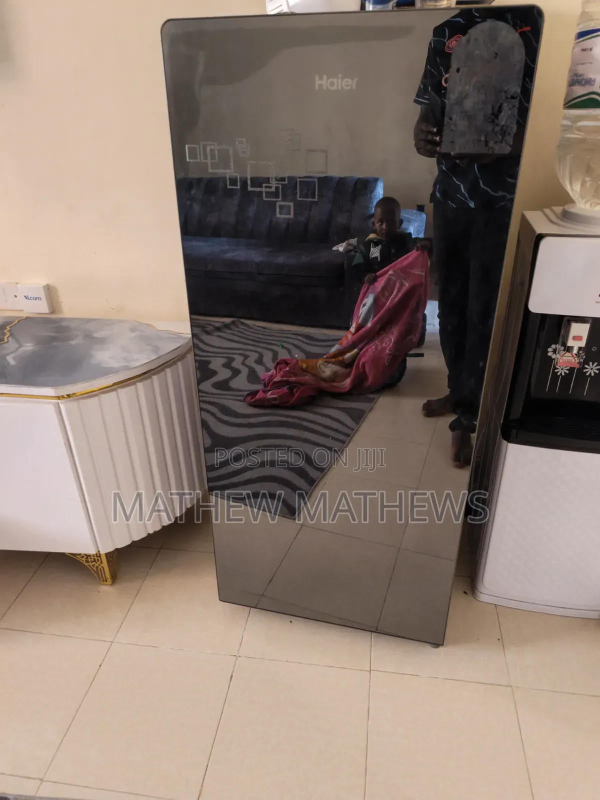 Haier Fridge 215ltrs Mirrored Door