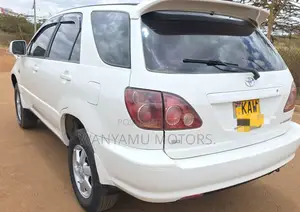 Toyota Harrier 2007