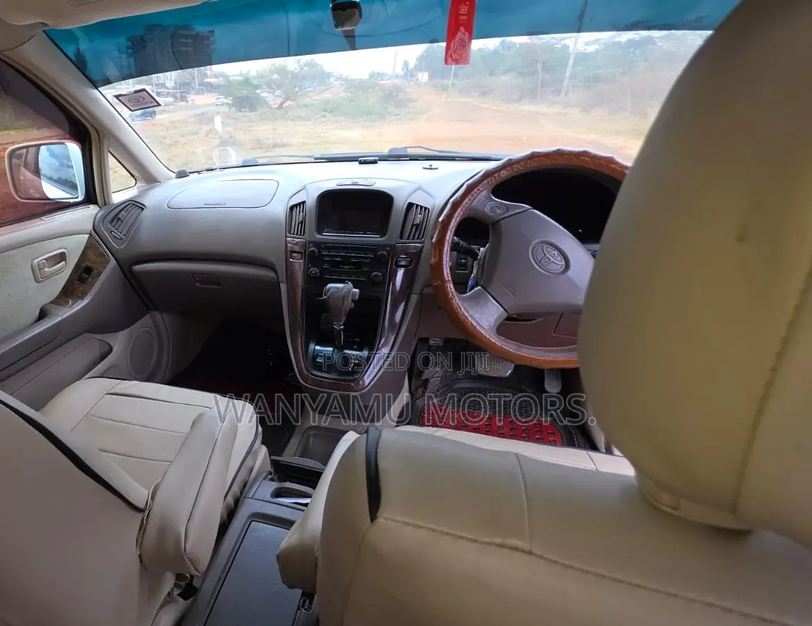 Toyota Harrier 2007