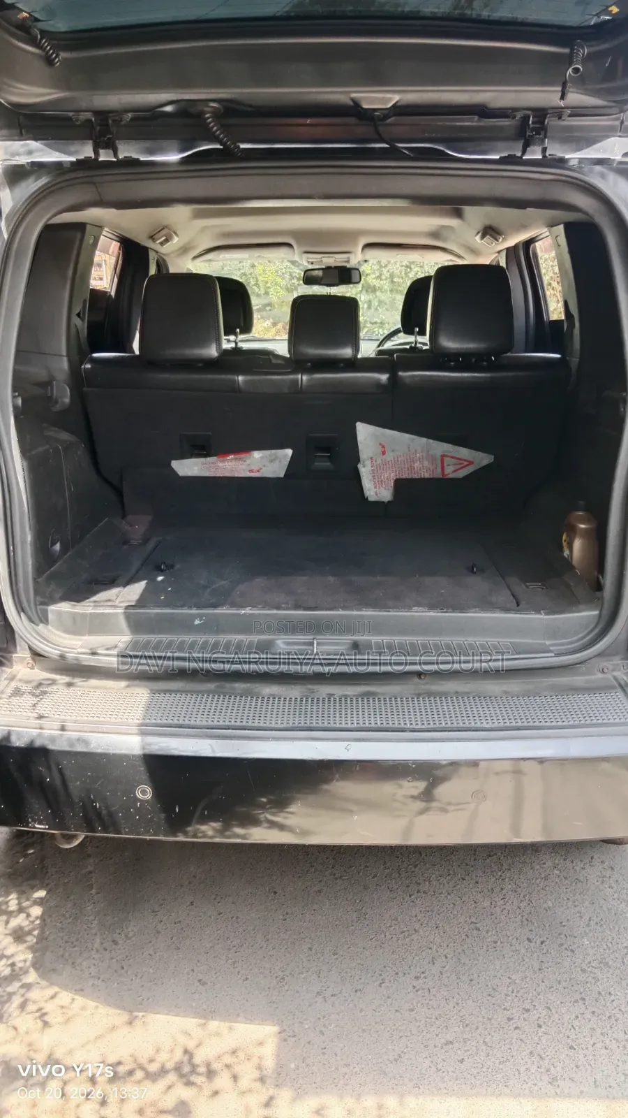 Jeep Cherokee 2010 Black