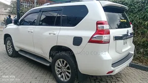 Toyota Land Cruiser Prado 2.8 D-4D 2015 White
