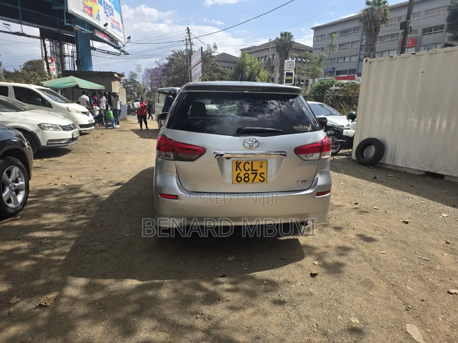 Toyota Wish 2011 Silver