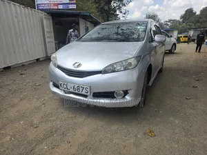 Toyota Wish 2011 Silver
